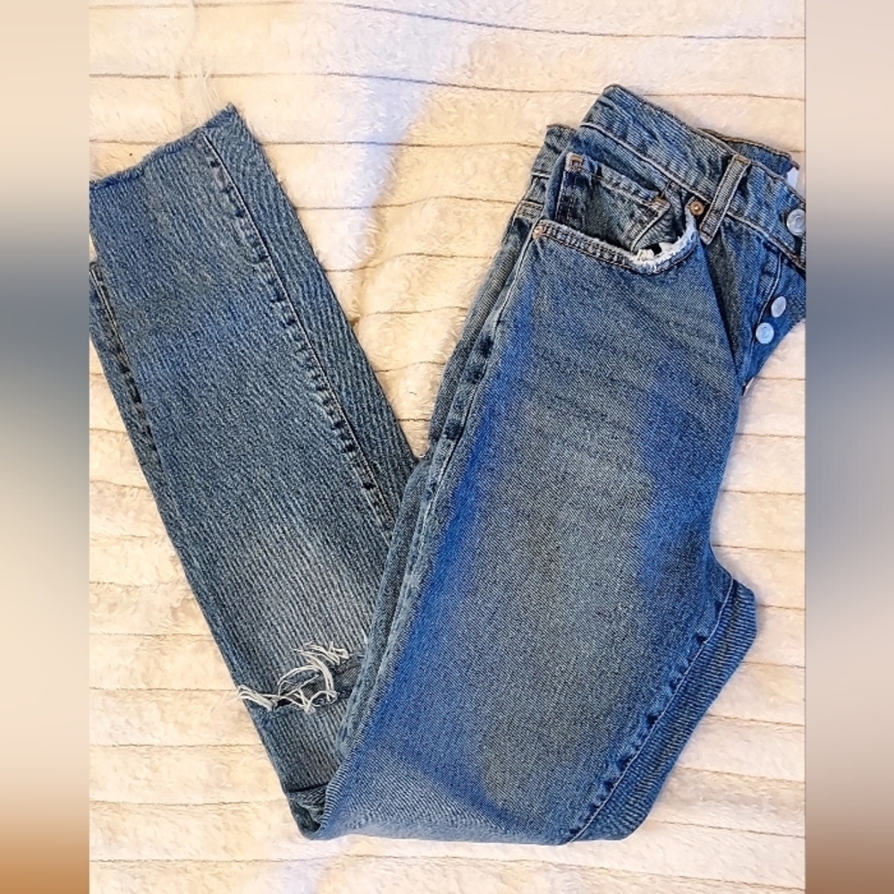 FP Distressed Striaght Leg Cutoff Jeans - Picture 1 of 6
